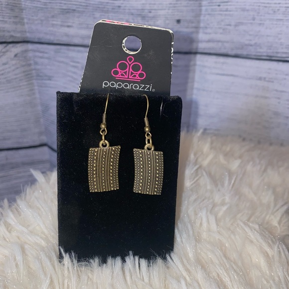 Bronze Necklace & Earring Set - Picture 3 of 4